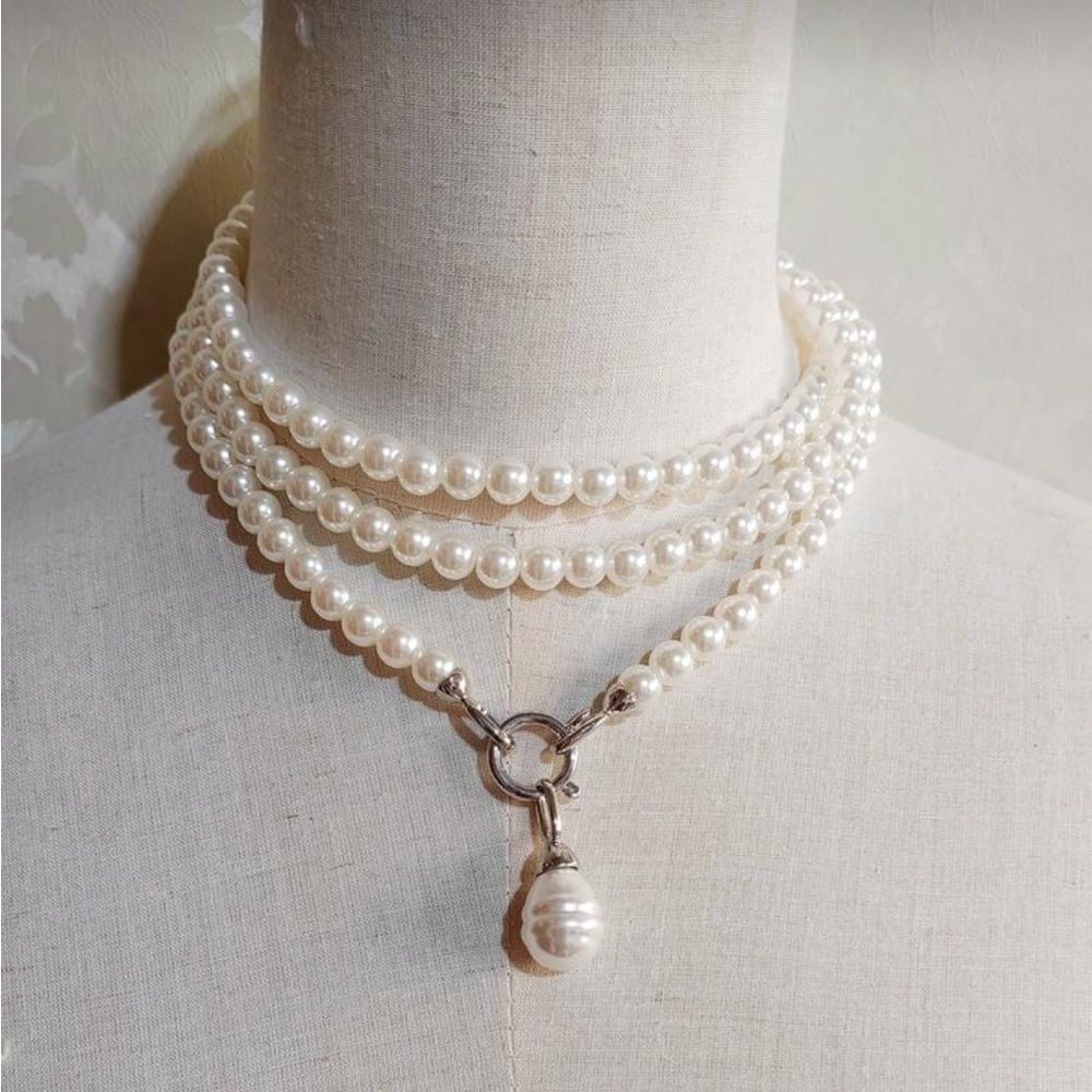 Classic Ivory Pearl Multi-Strand Choker Necklace R337